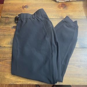 LuluLemon On The Fly Jogger